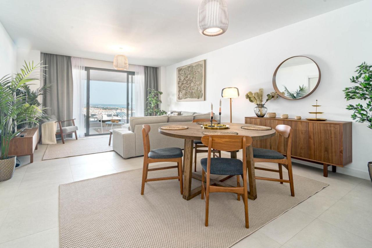 Apartamento Lme101a- Lovley With Stunning Views Estepona